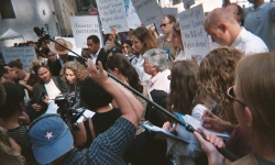 手机被攻击连续收短信